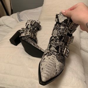 Jeffrey Campbell Buckle bootie